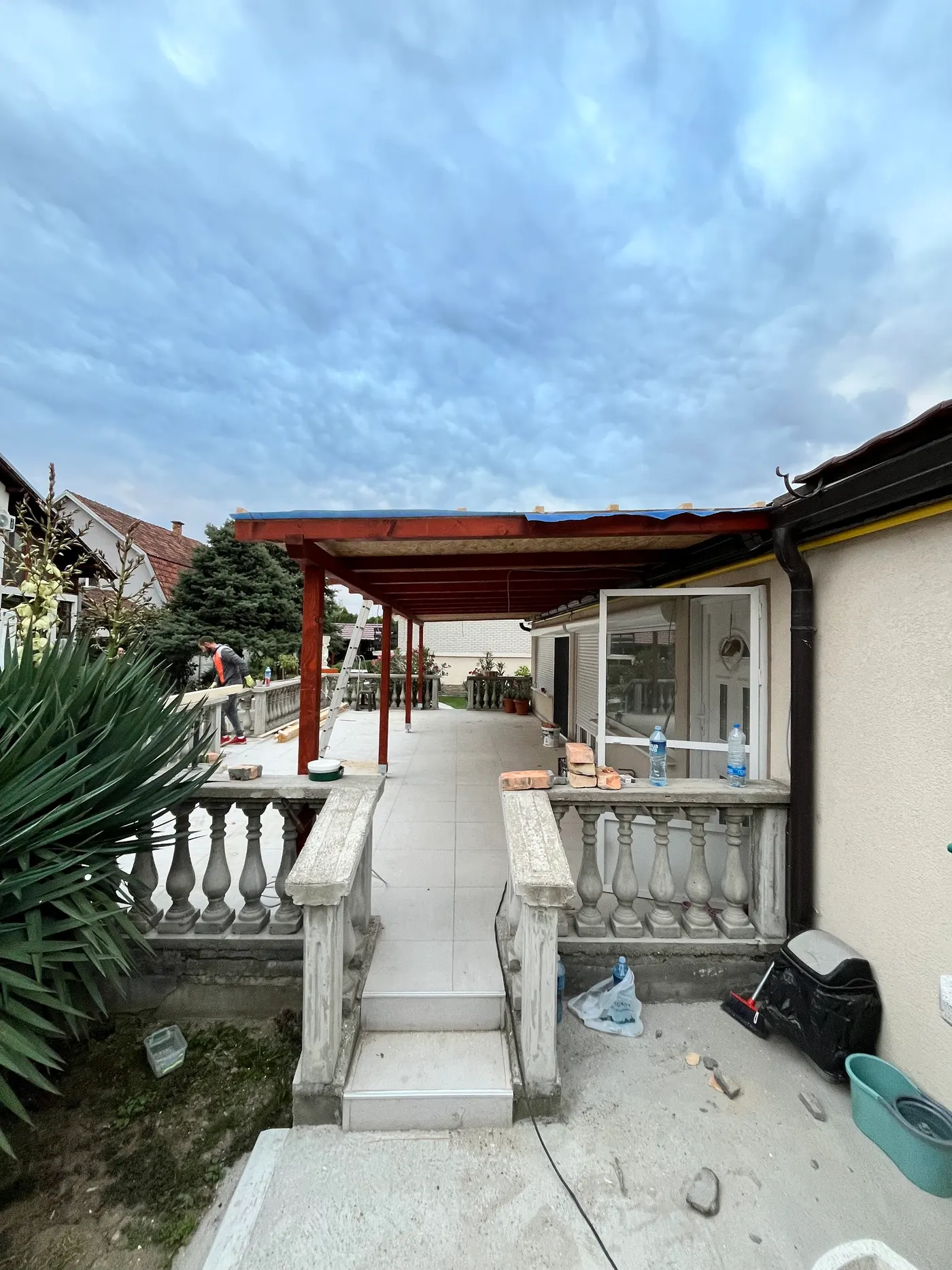 finished wooden canopy in a tidy backyard - frame 18